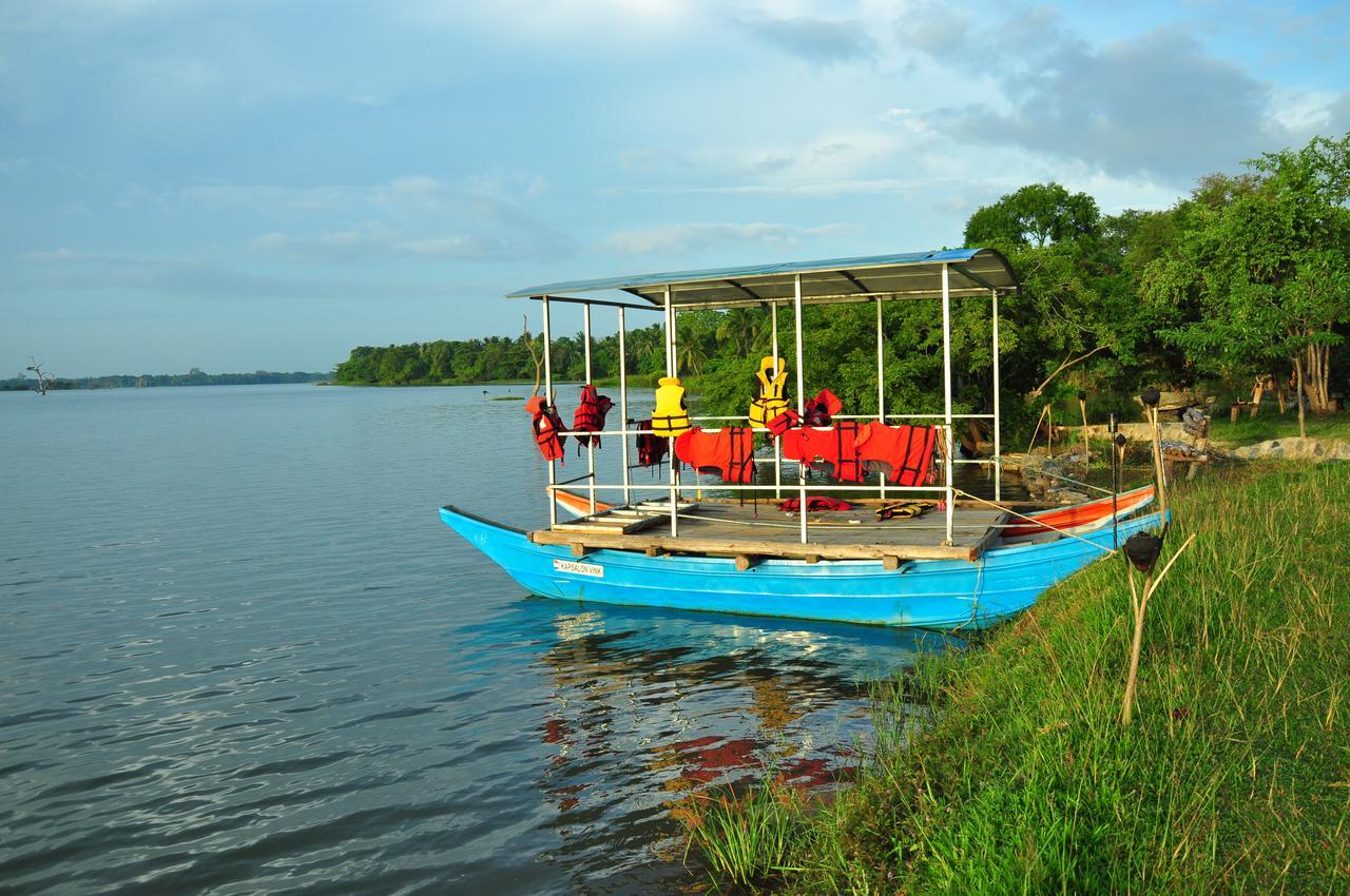 Hotel Thuduwa Camp Embilipitiya Esterno foto