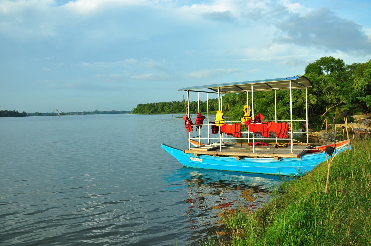 Hotel Thuduwa Camp Embilipitiya Esterno foto